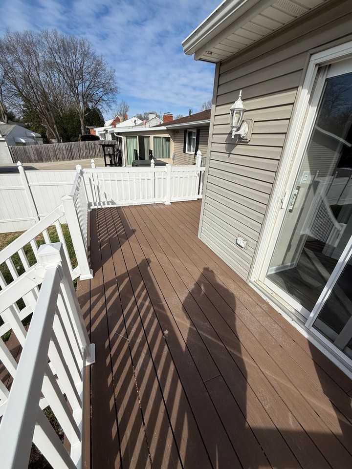 2002 Cramer Ave - Photo 3 of 9