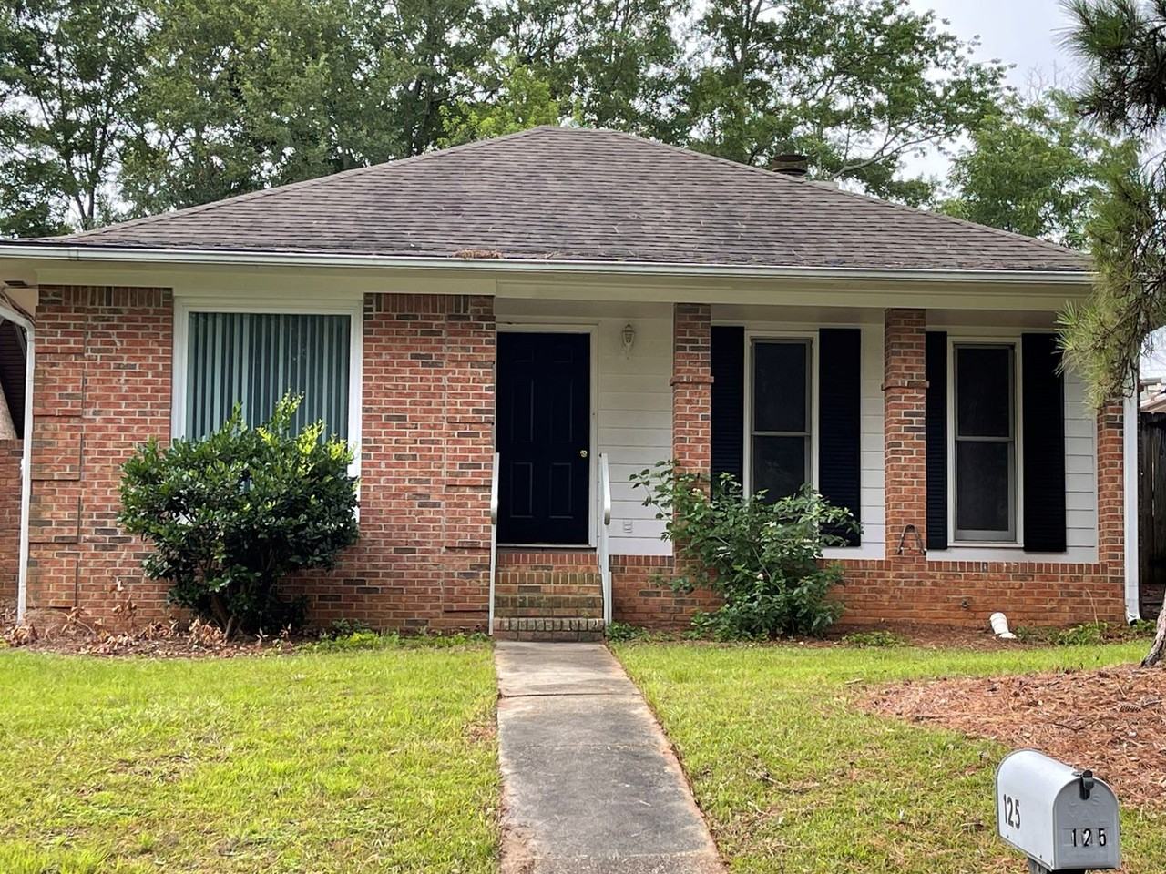 125 Wynn Rd - Photo 2 of 19