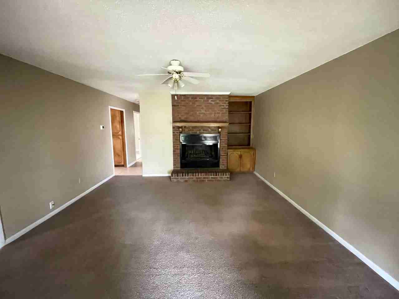 125 Wynn Rd - Photo 3 of 19