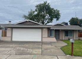 featured image of 1768 Crestwood Cir