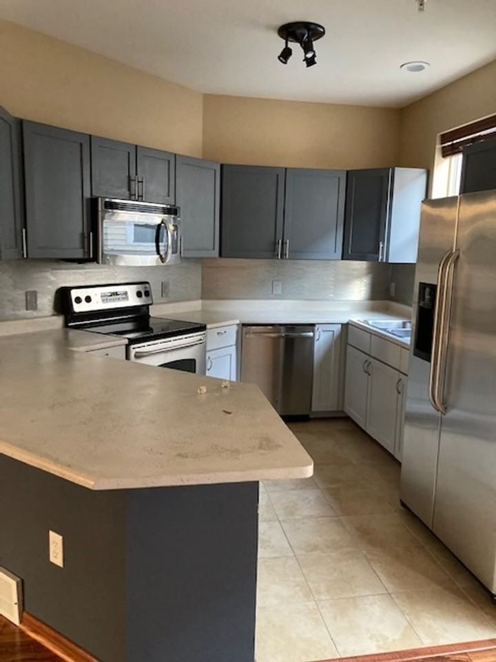 60 S Gardens Way - Photo 3 of 12