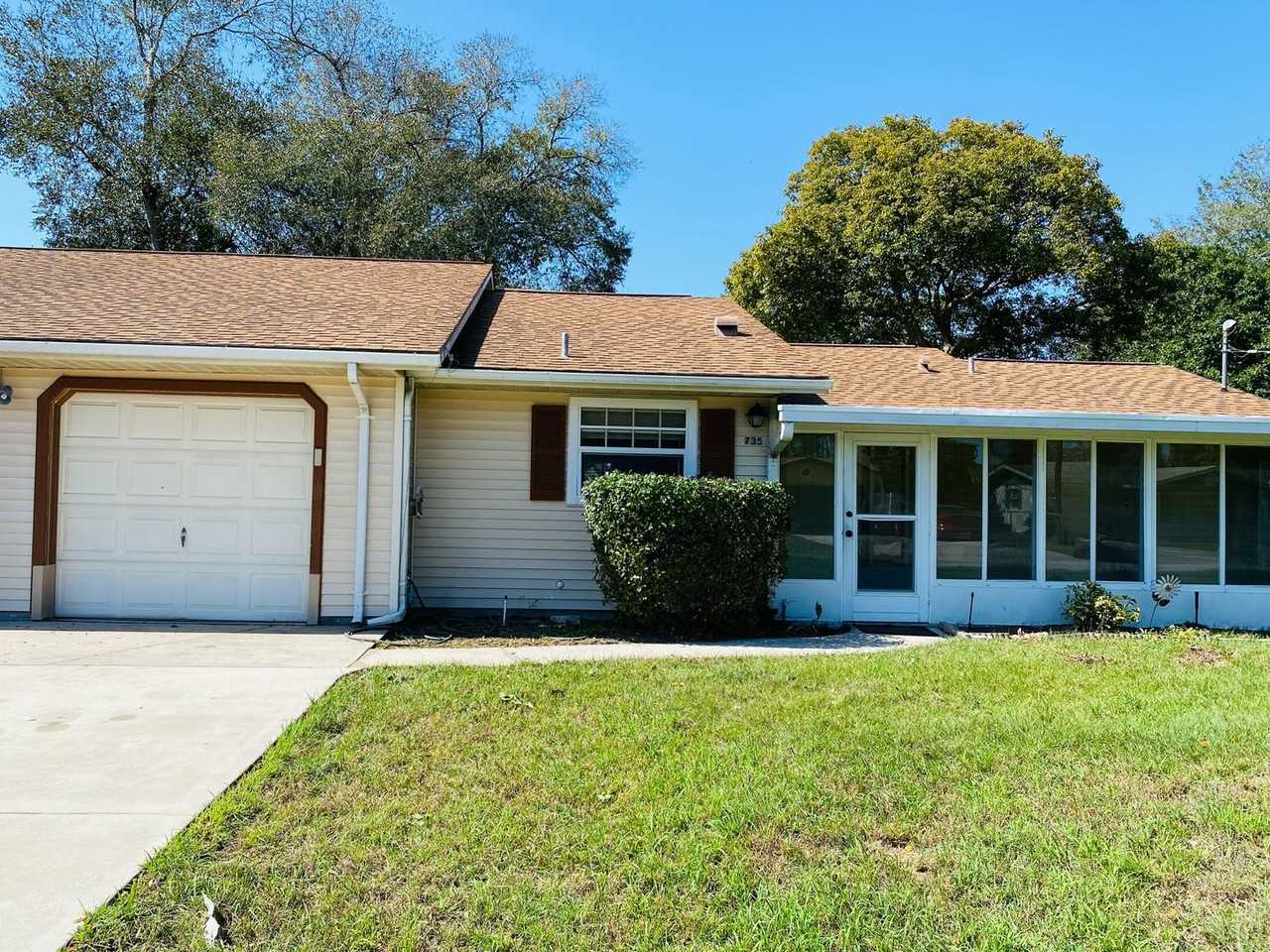 735 6th St - Photo 2 of 2