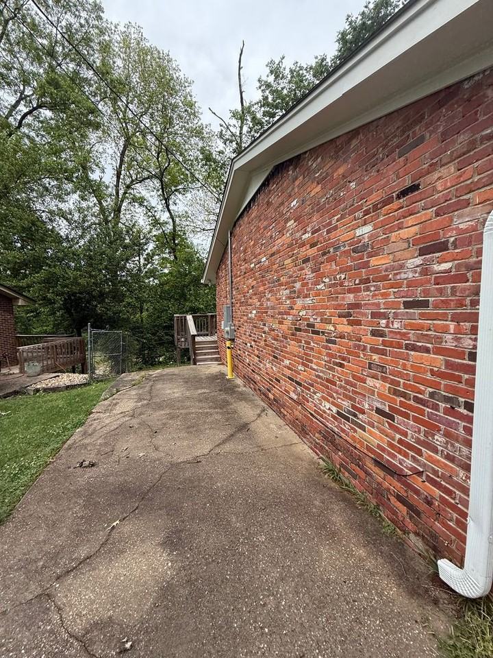 3319 Willow Lane Dr - Photo 2 of 12