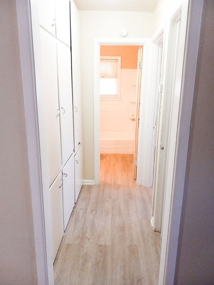 2510 Avenue T - Photo 3 of 18