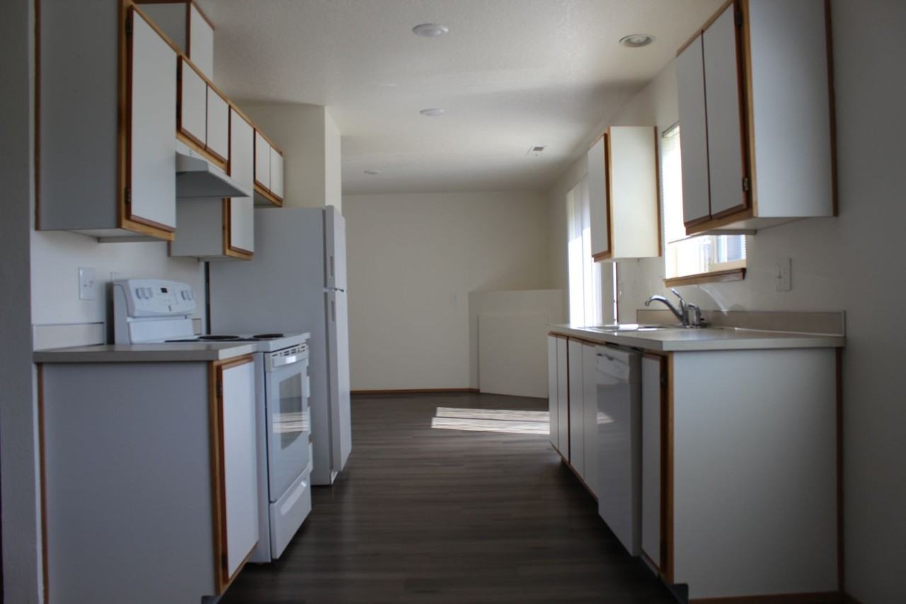 33031 Nw Meersburg St - Photo 6 of 17