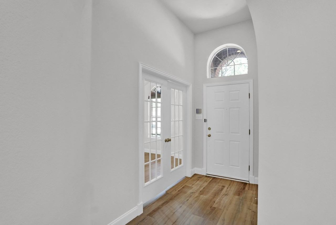 1804 Barton Springs Ct - Photo 2 of 25