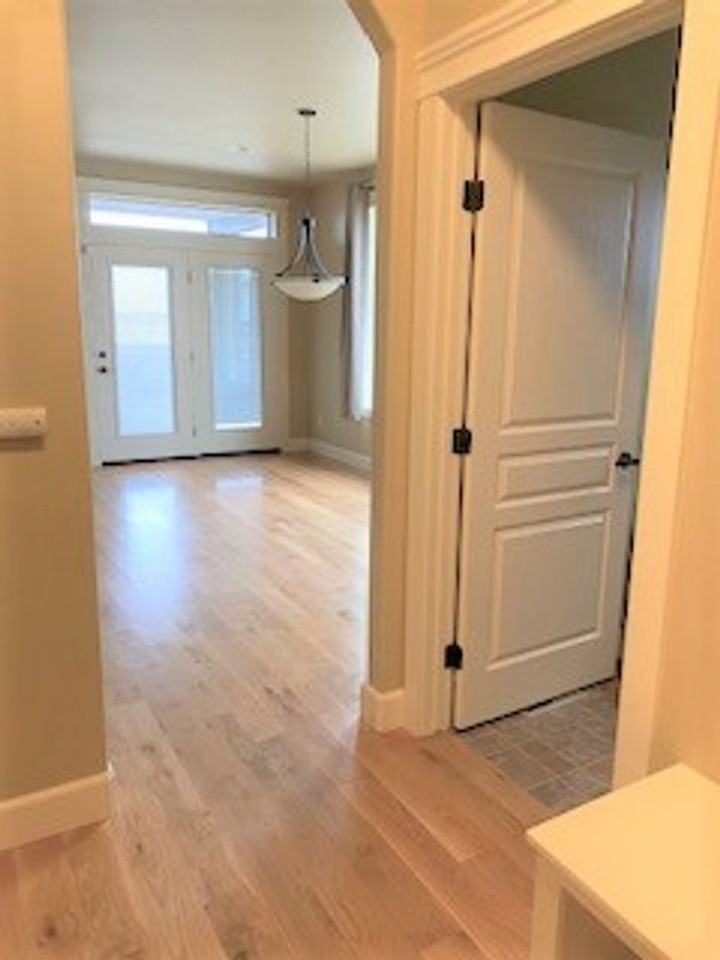 5865 N Willowside Ave - Photo 3 of 18