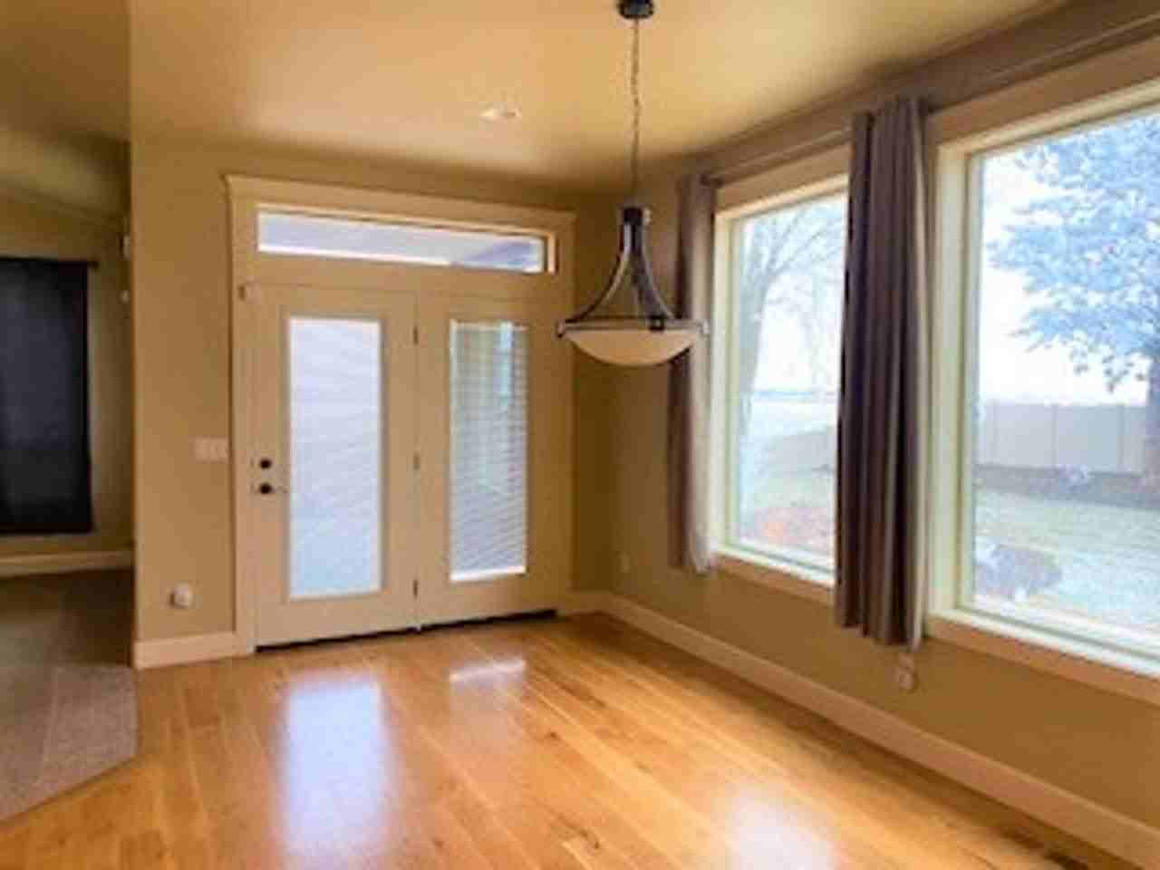 5865 N Willowside Ave - Photo 7 of 18