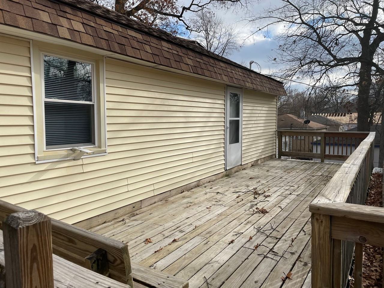 400 S Liberty St - Photo 2 of 20