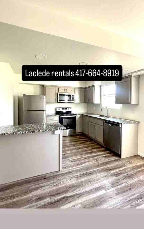 4 Building 4 - 1216 Evan - Photo 6 of 20