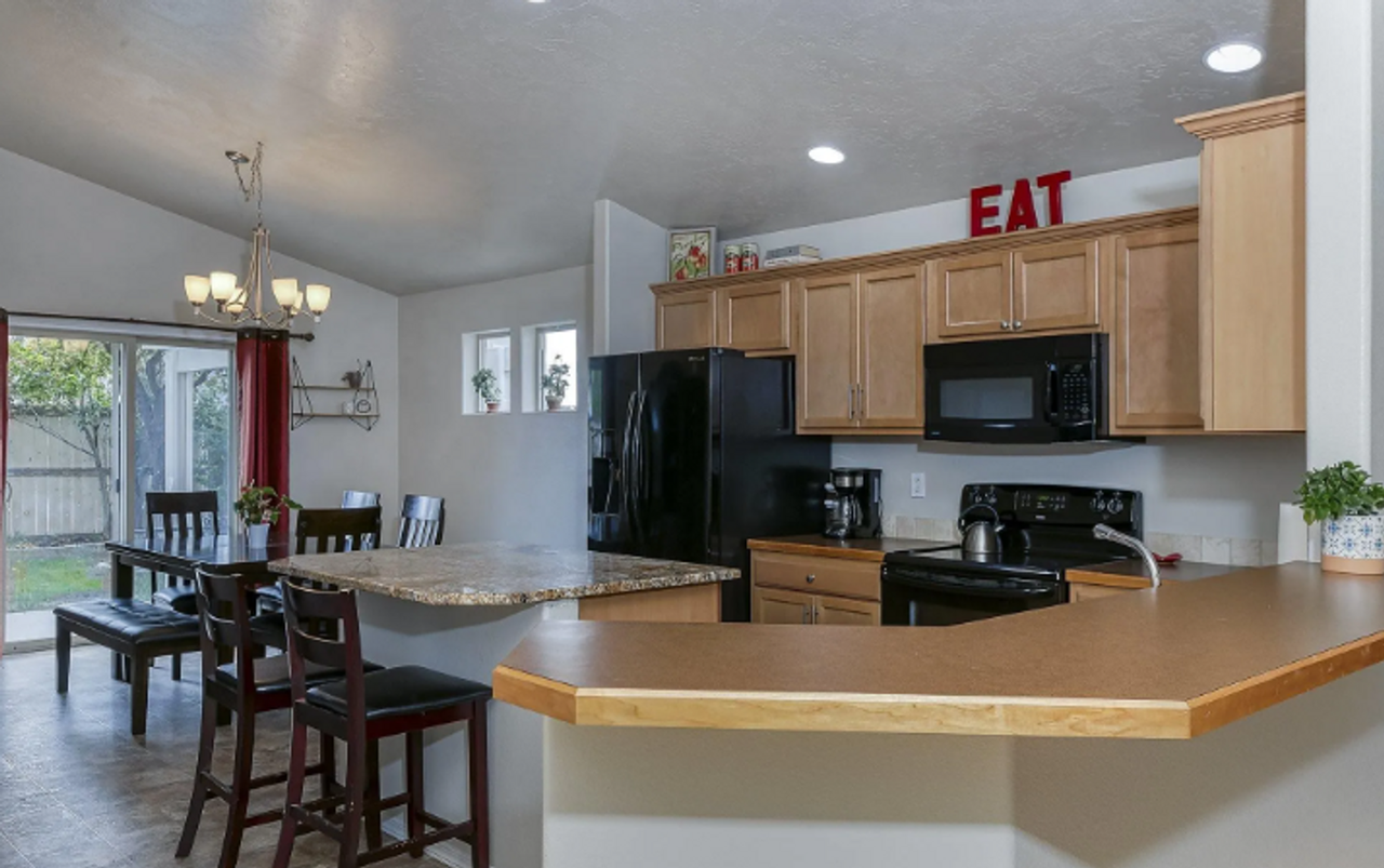 115 E Ironstone Dr - Photo 6 of 16