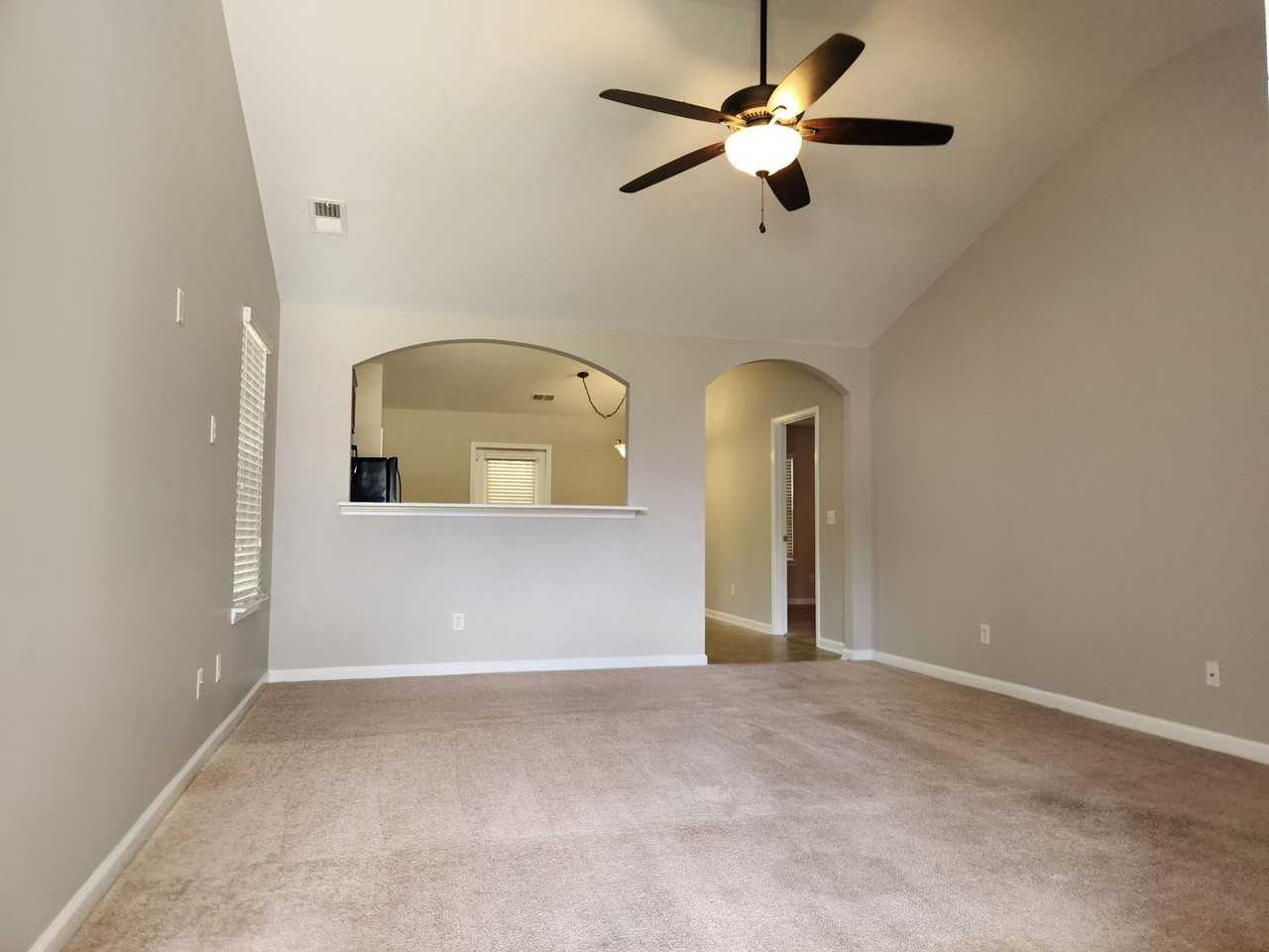 182 Chapel Lk S - Photo 3 of 15