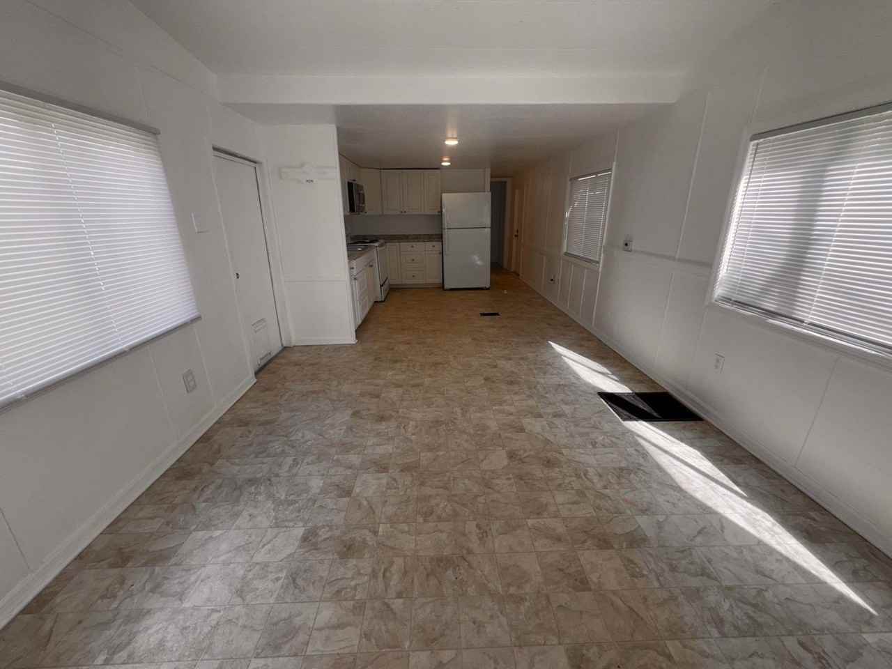 1137 S Christiana Ave - Photo 2 of 12