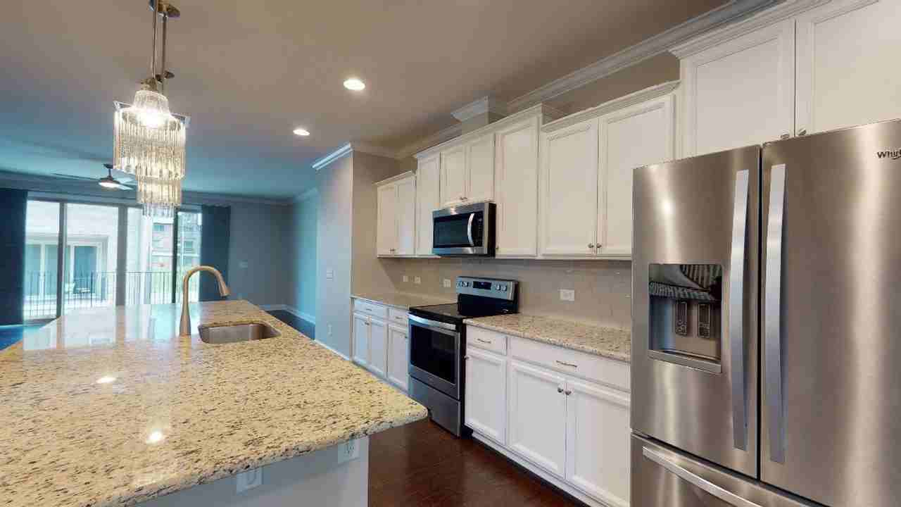 1220 Madison Towns Ln - Photo 2 of 27