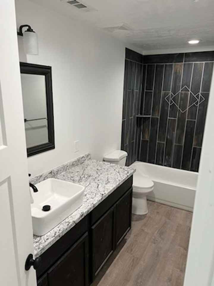 780 N Lauritzen St - Photo 2 of 11