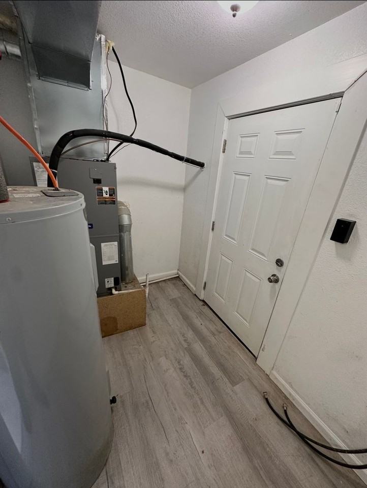 2529 Poplar Ave - Photo 5 of 11