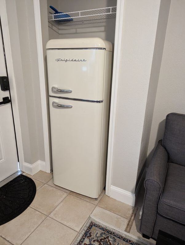 3143 Sw Elizabeth St - Photo 5 of 19