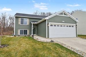featured image of 529 Swan River Dr