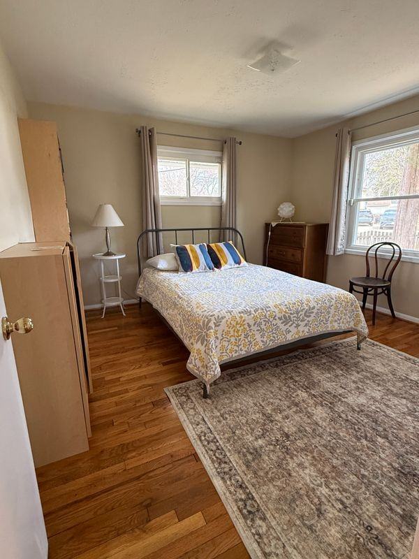 407 Calvin Ln - Photo 6 of 8