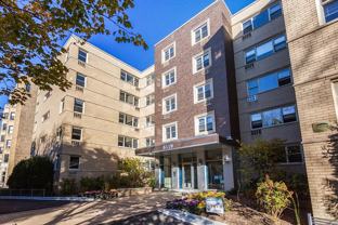 6119 N Kenmore Ave - Photo 1 of 1