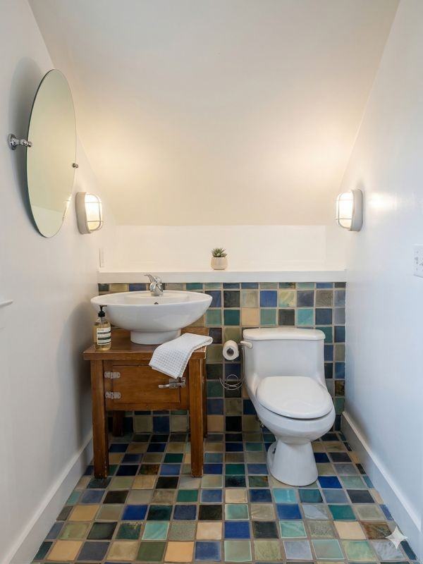 7 Granite St ##7a - Photo 3 of 24