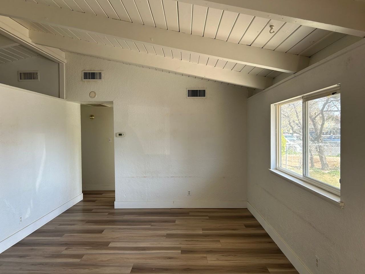 328 M St - Photo 2 of 19