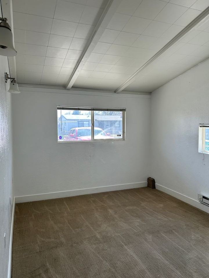 328 M St - Photo 6 of 19