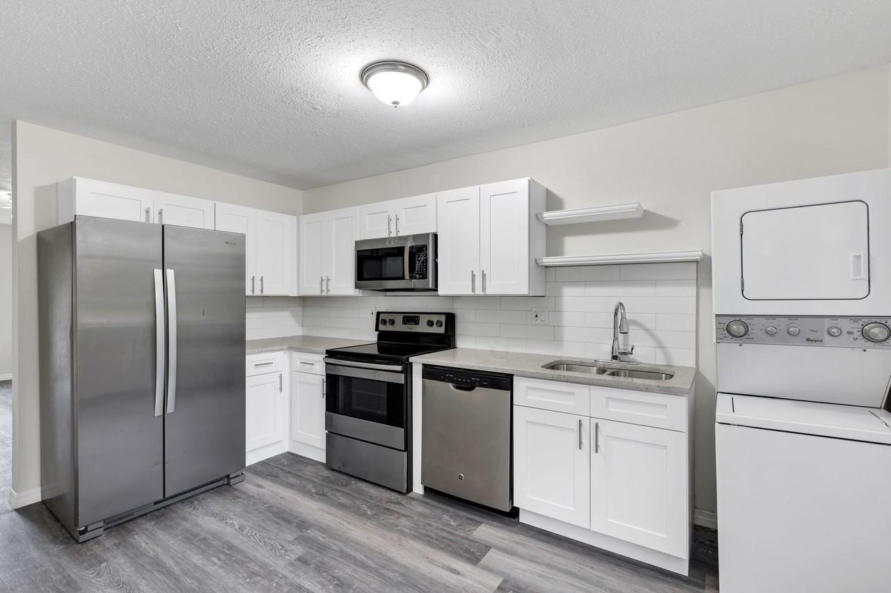 751 Bellevue Ave #1 - Photo 7 of 19