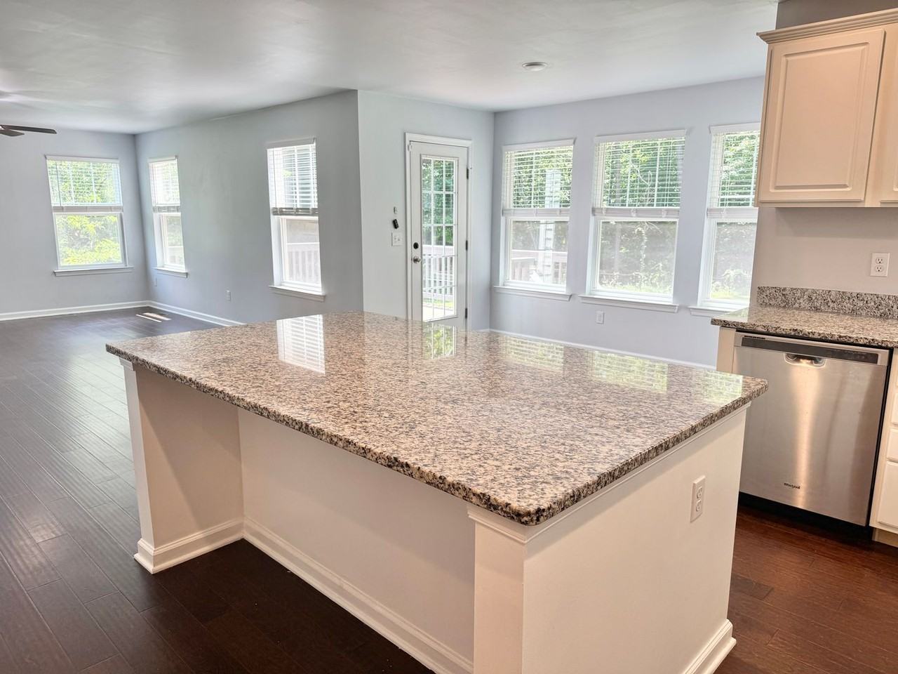 206 Cranes Corner Rd - Photo 6 of 42