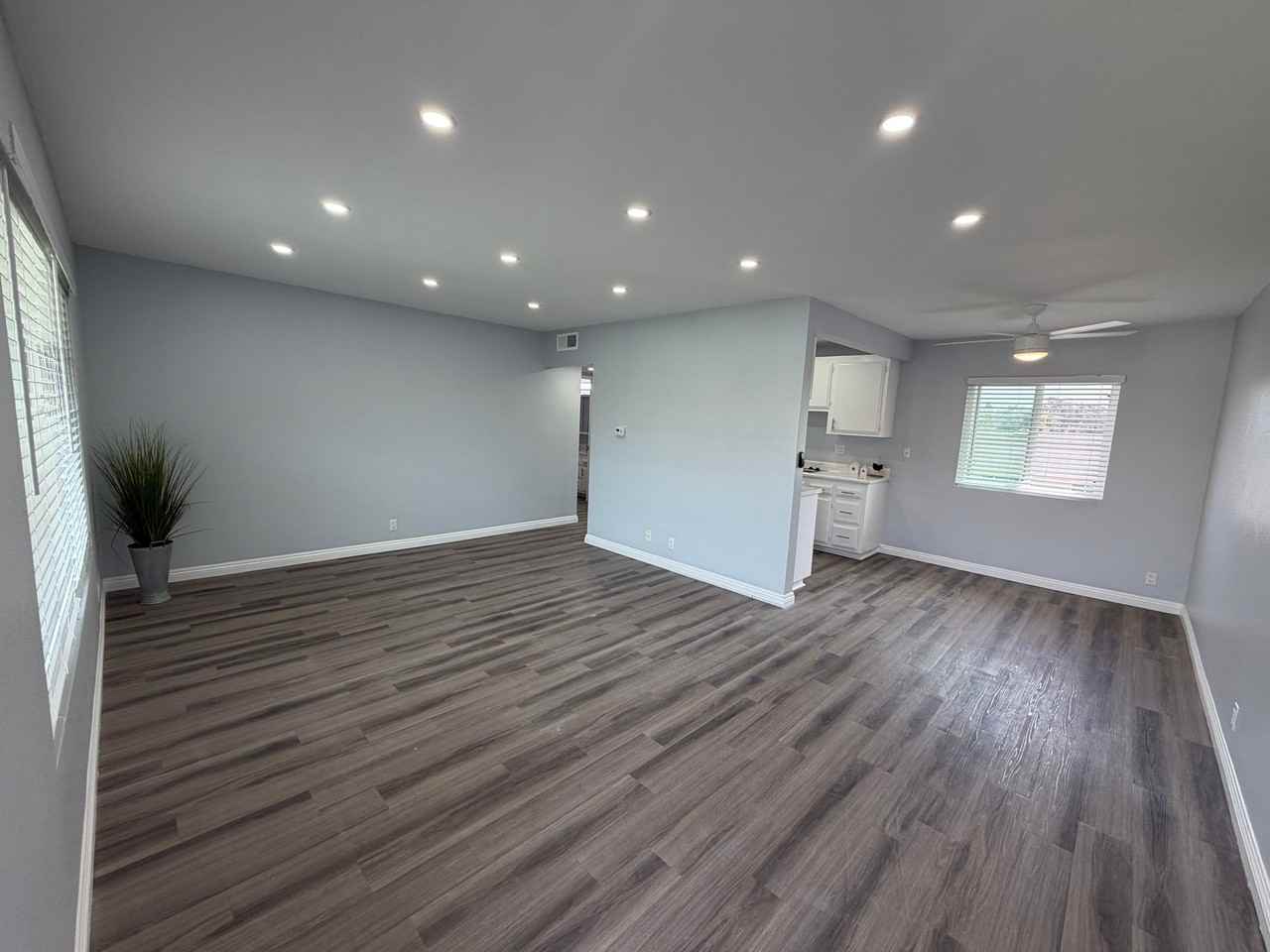 Welcome to Pacific View Apartments - Photo 2 of 16