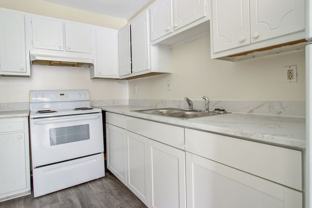 Ashley Chase Apartments - Photo 1 of 1