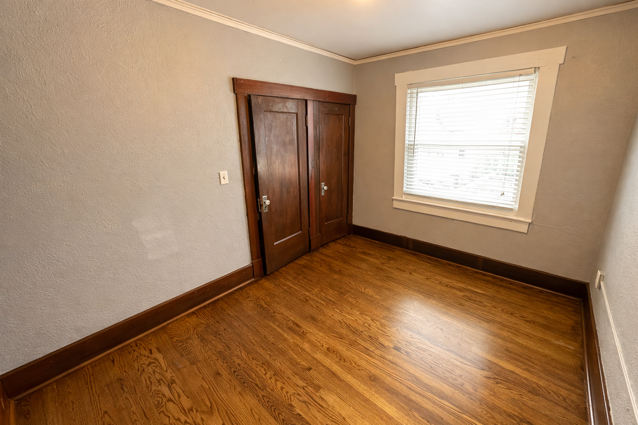 3107 Mason St - Photo 5 of 8