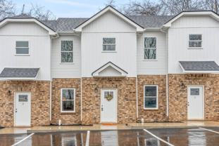 914 Power St - Photo 1 of 1