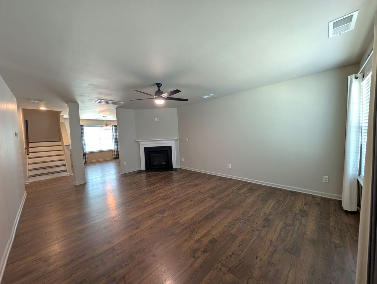 2525 Mcintosh St - Photo 6 of 26