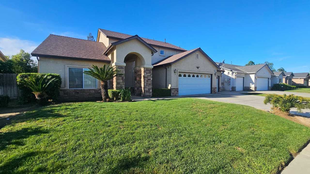 580 W Sunset St - Photo 3 of 33