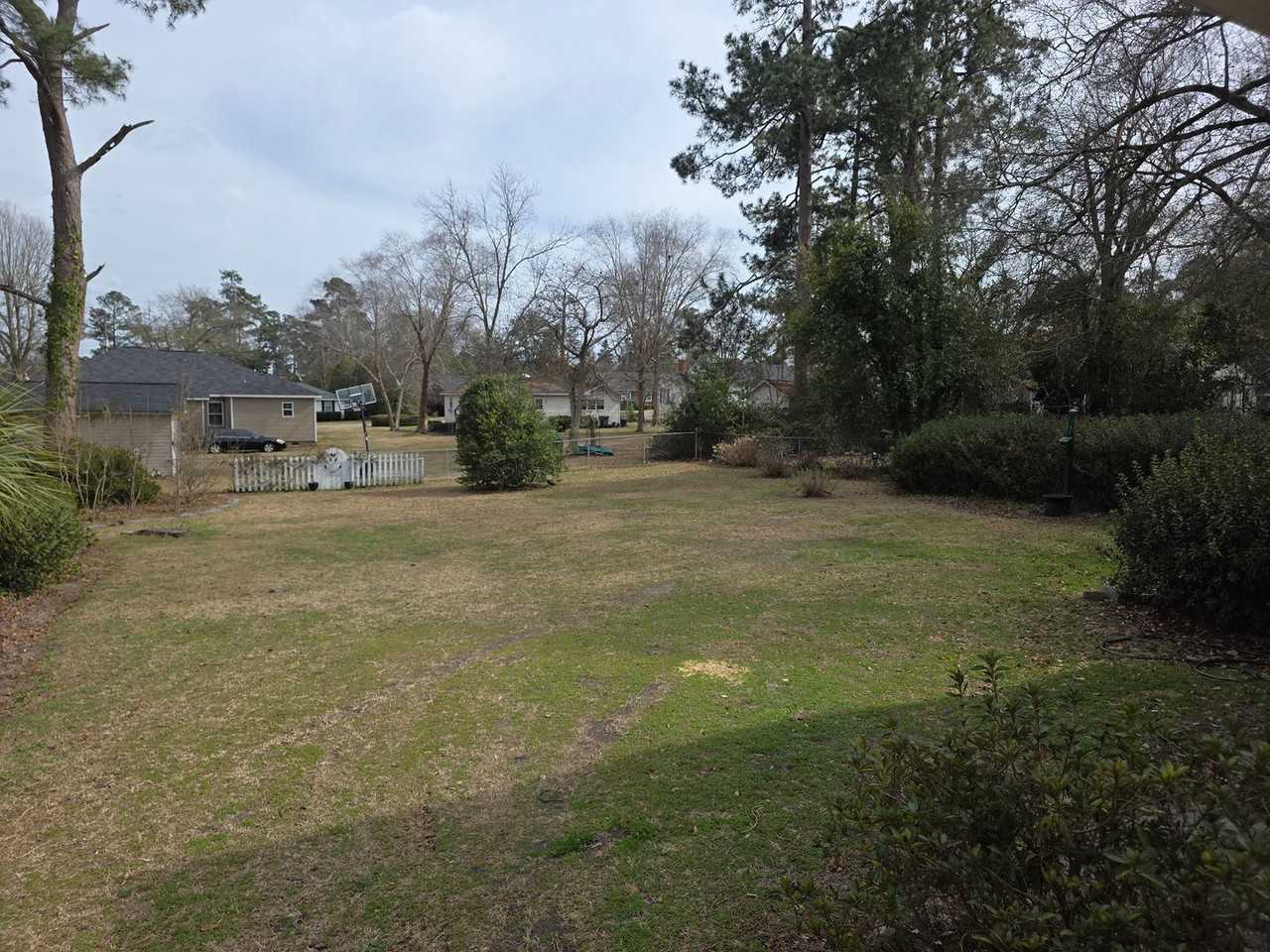 1280 Saint Matthews Rd - Photo 6 of 9