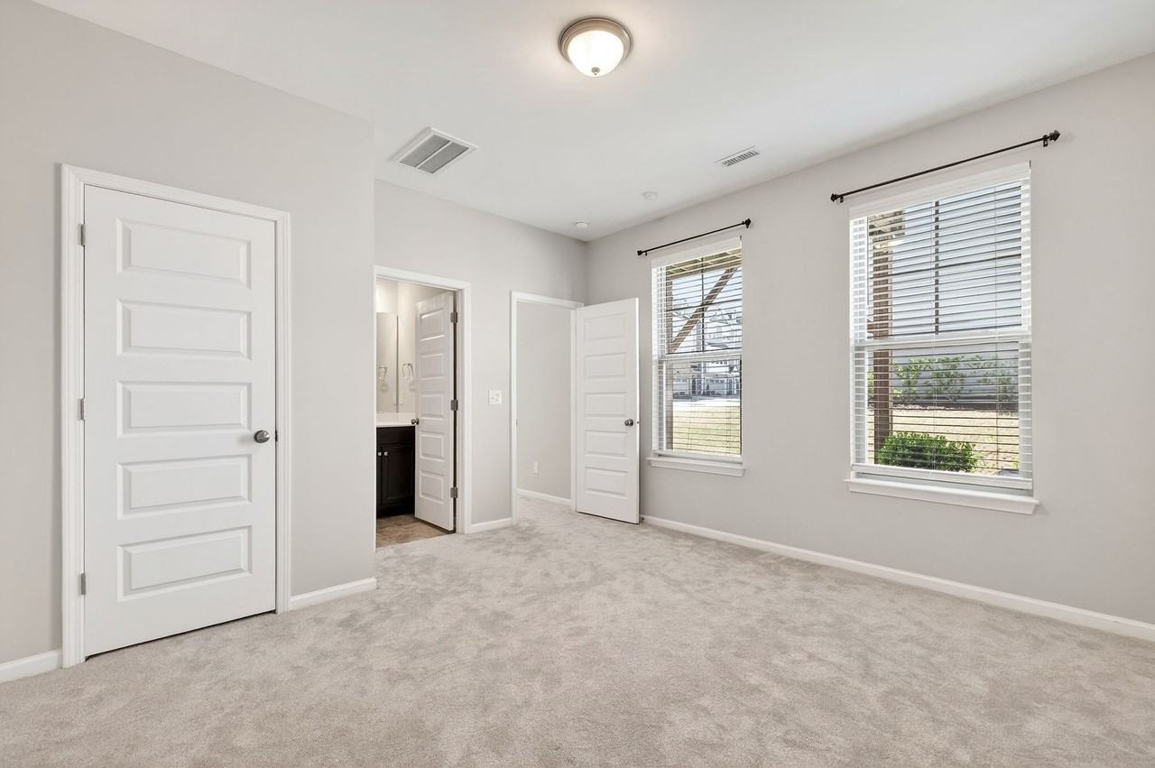 810 Richmont Grove Ln - Photo 6 of 41