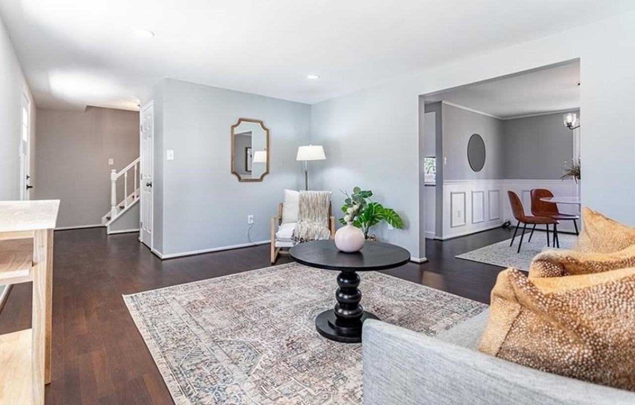 10312 Genlou Rd - Photo 2 of 19