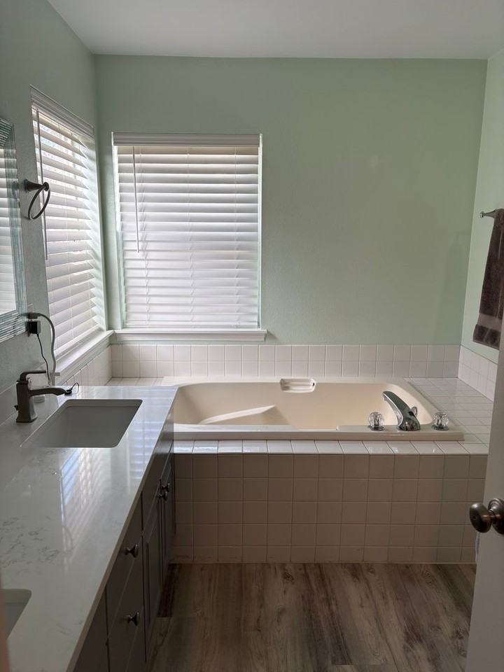 19622 85th Ave E - Photo 5 of 8