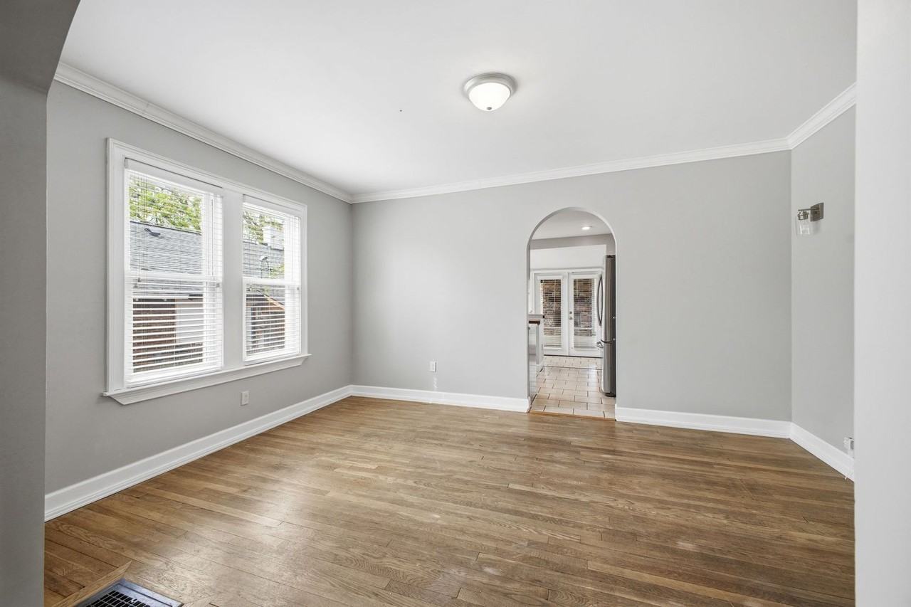 4508 Wyoming Ave - Photo 6 of 42