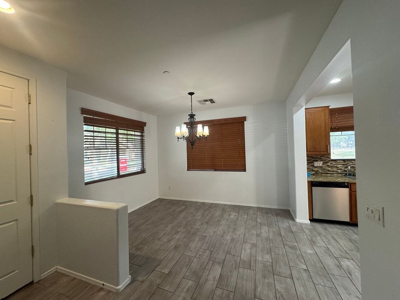 3889 E Santa Fe Ln - Photo 7 of 23