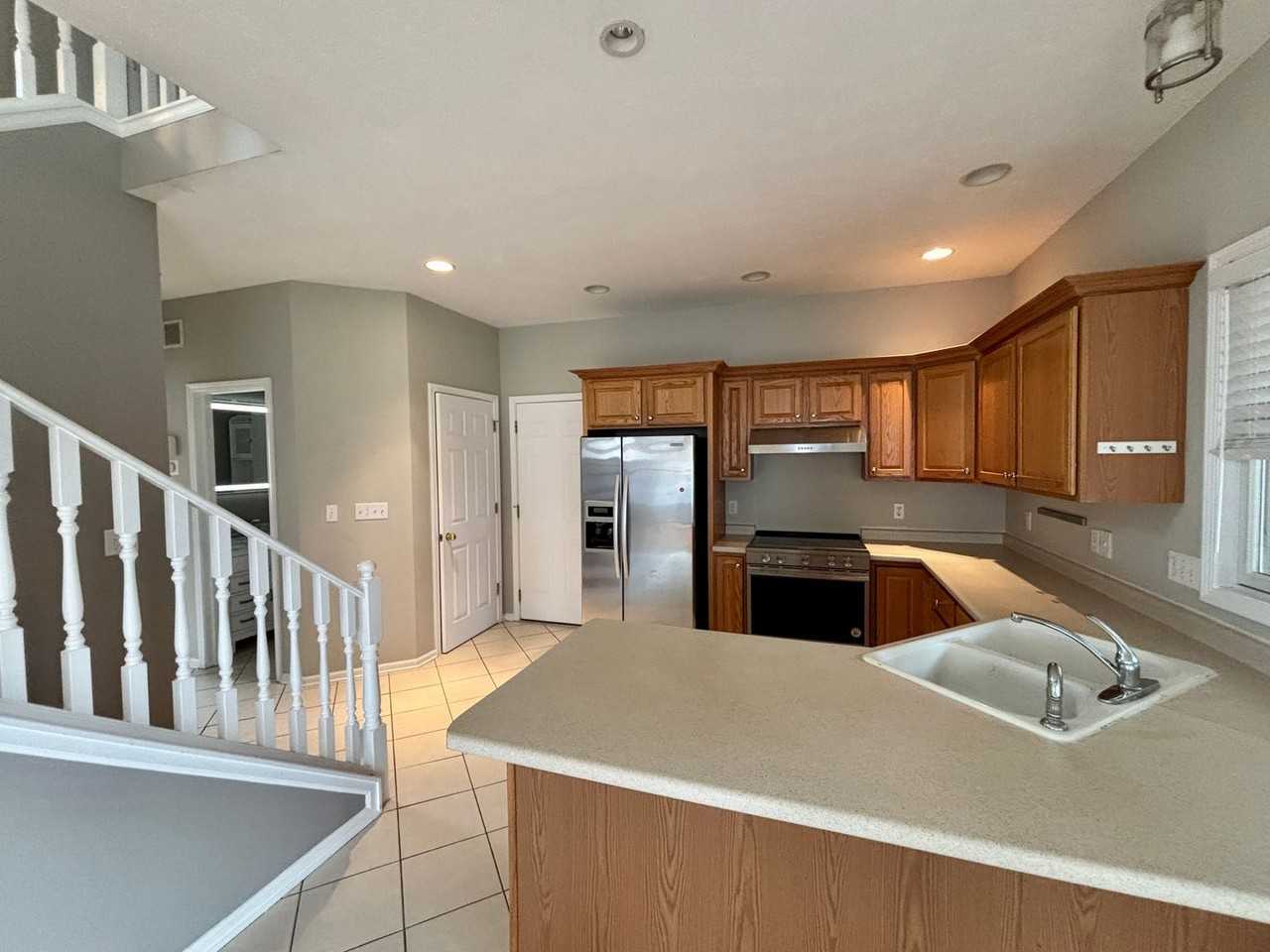 4556 Rachel Ln - Photo 6 of 25