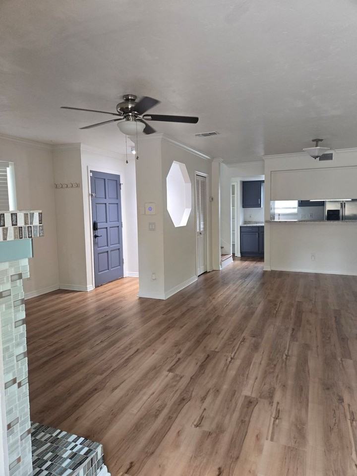 2344 Sw 73rd Ter - Photo 2 of 44