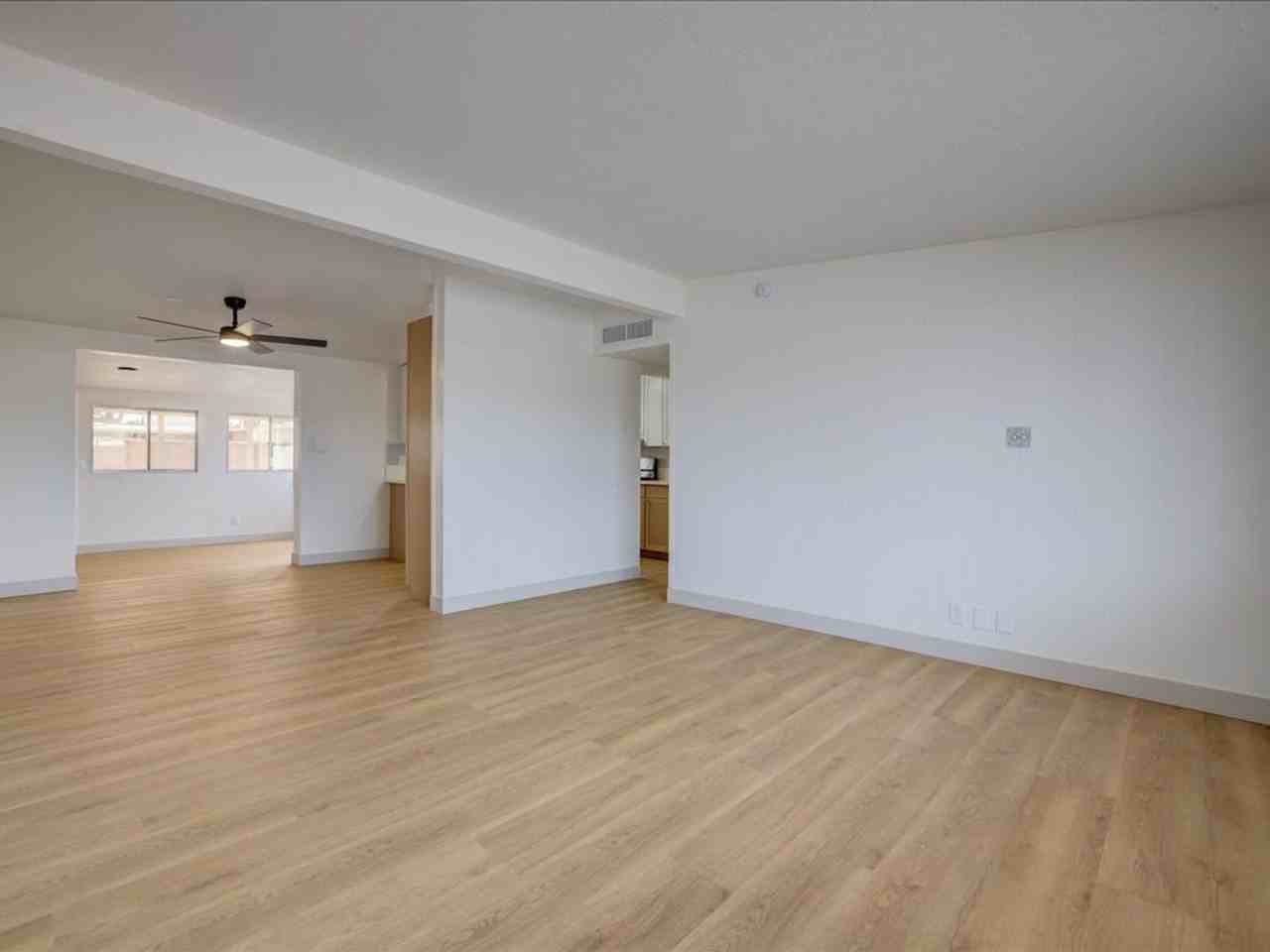 6158 E 31st St - Photo 5 of 27