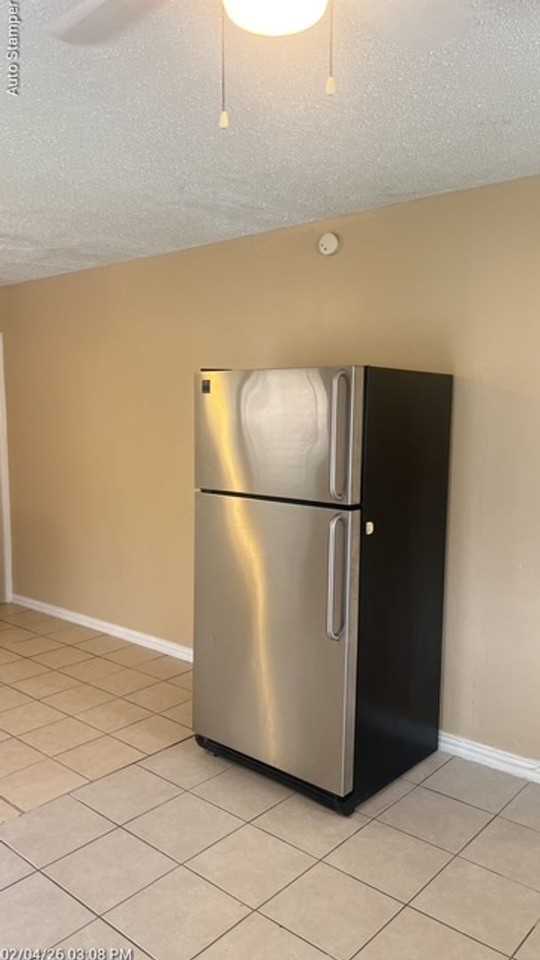 213 Hosack St - Photo 4 of 16