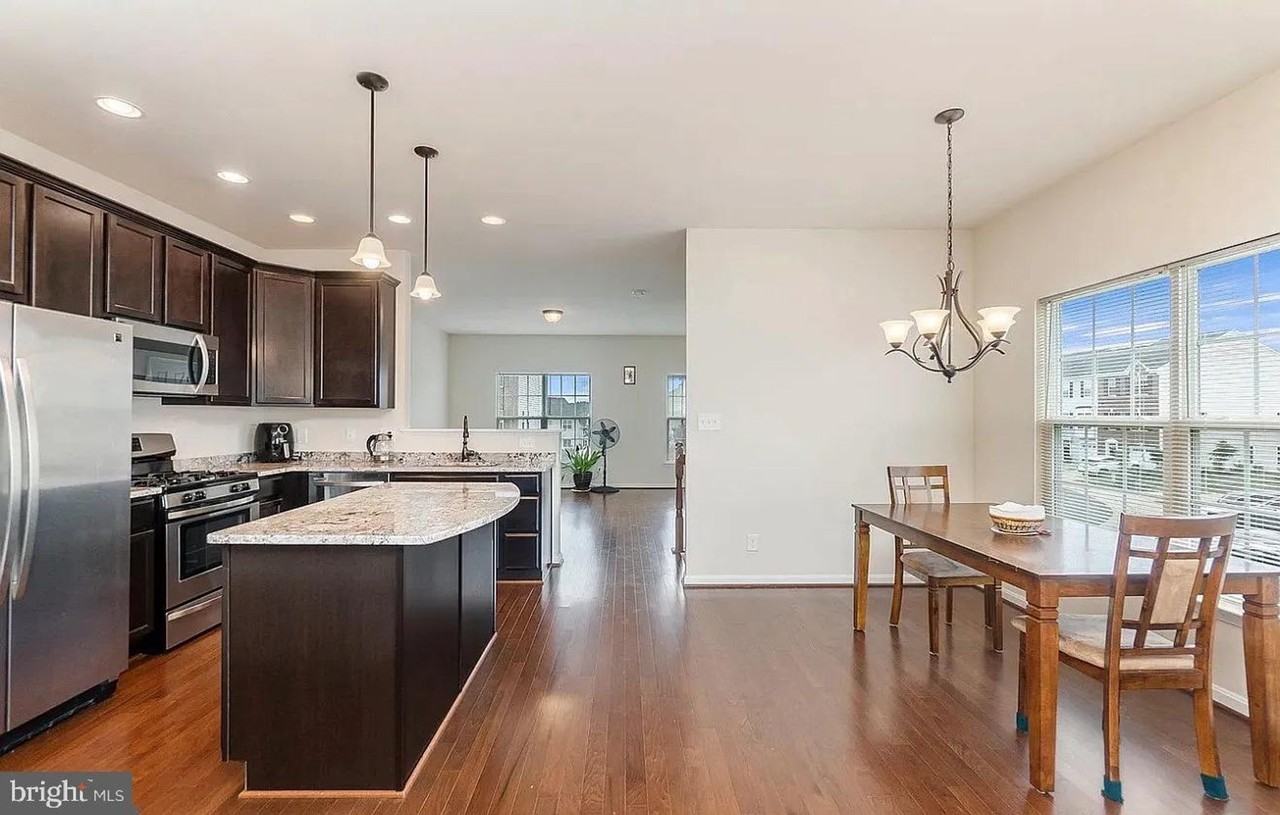 4711 Wensel Rd - Photo 5 of 23