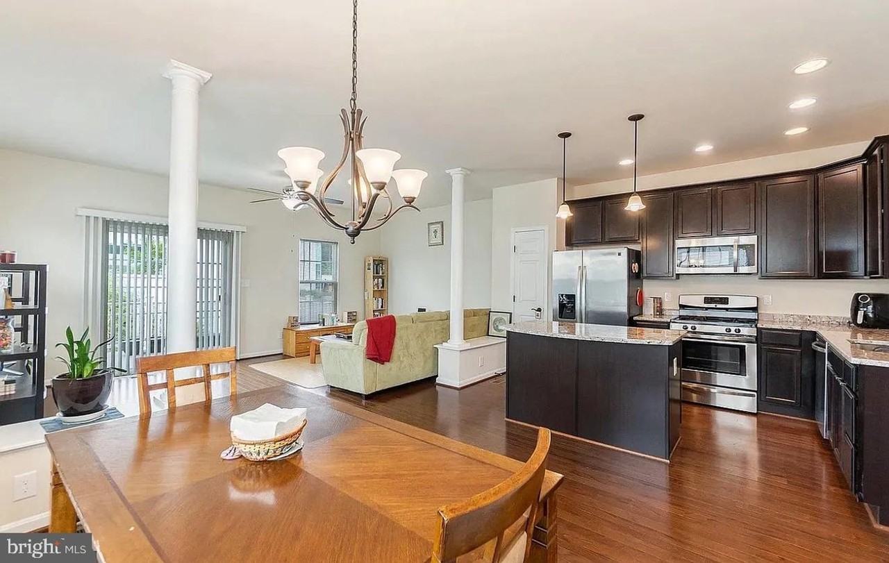 4711 Wensel Rd - Photo 6 of 23