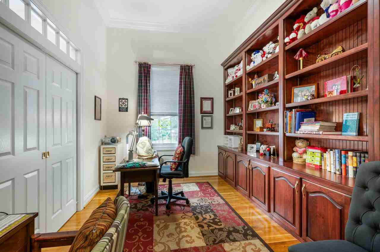 55 Ireland School Rd - Photo 5 of 44