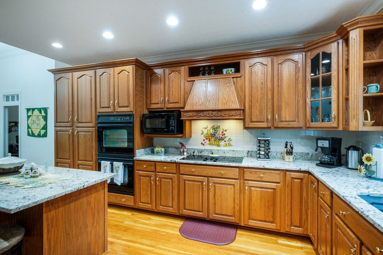 55 Ireland School Rd - Photo 6 of 44