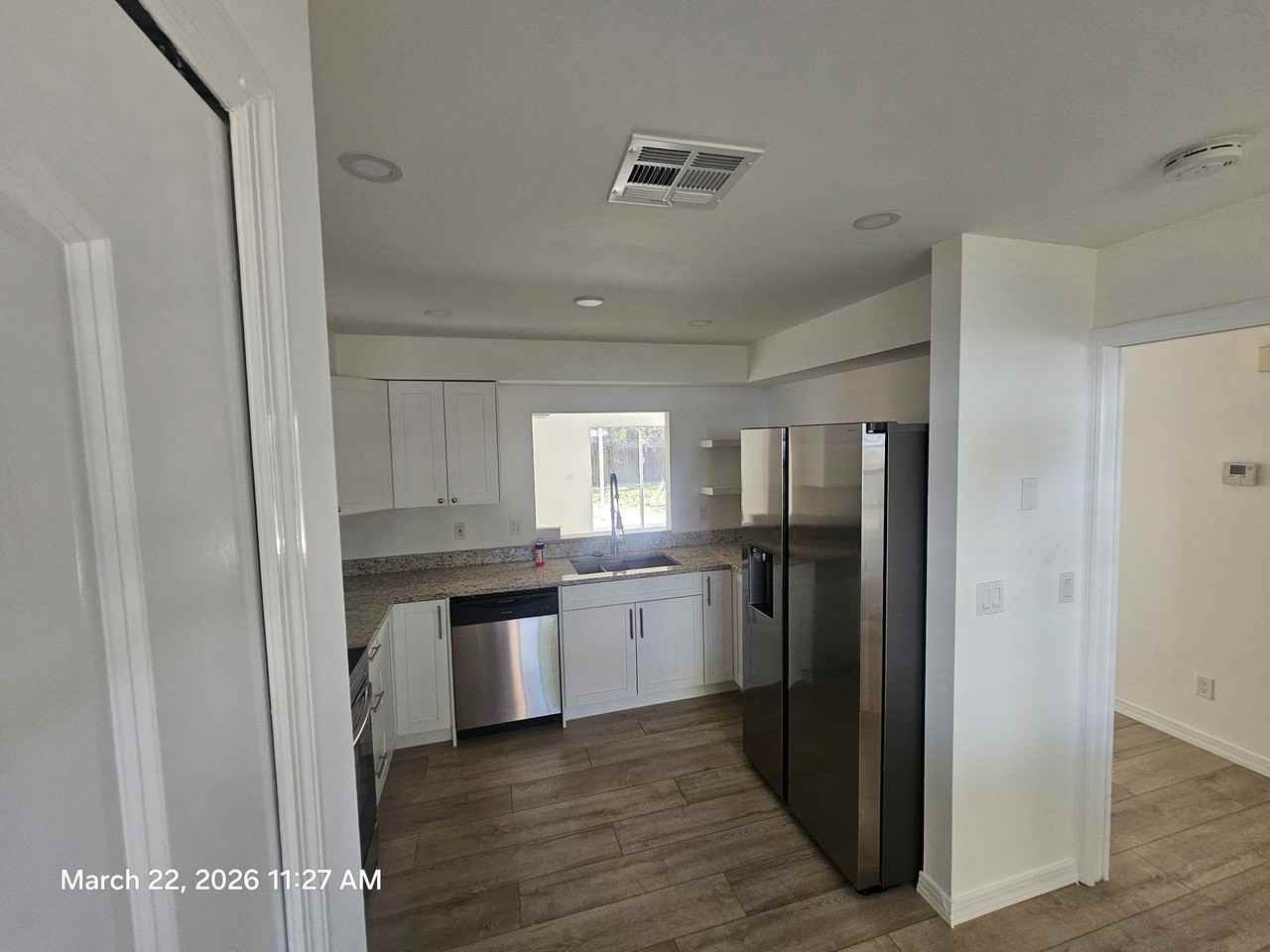 1406 36th Ave - Photo 5 of 50